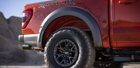 Ford F-150 Raptor Performance Package